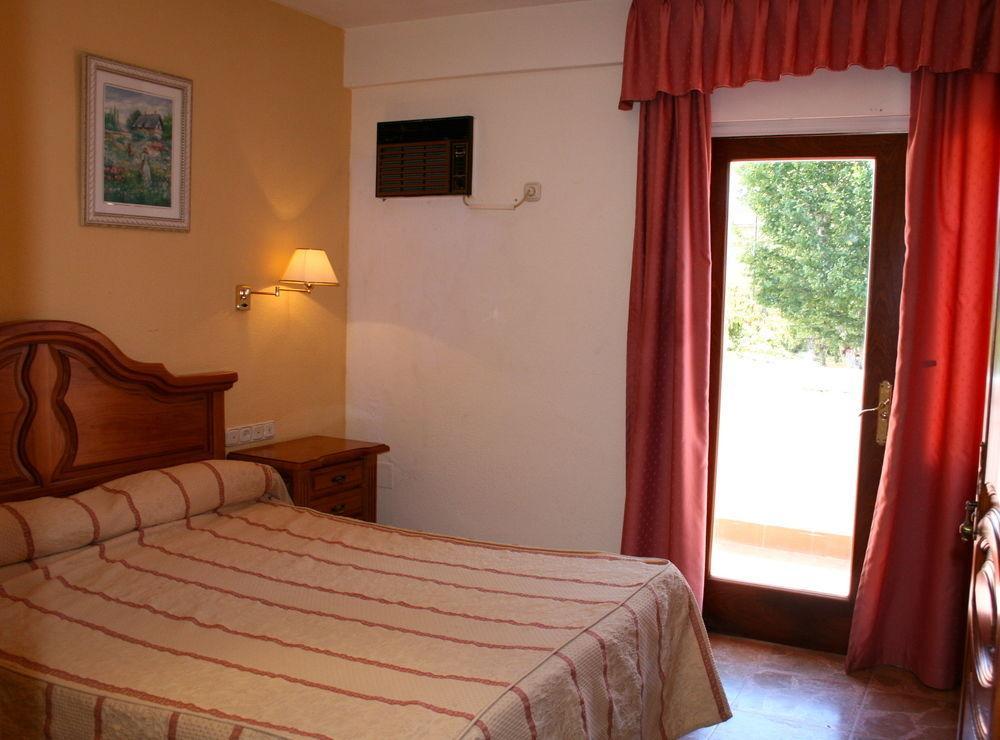 Hotel Tematico Costa Del Sol Torremolinos Exterior photo